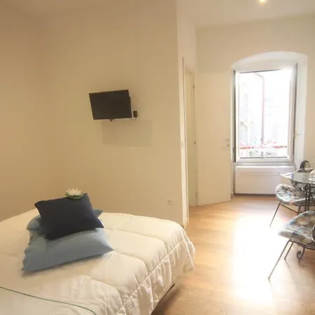 Vacation 3 4* Βερνάτσα